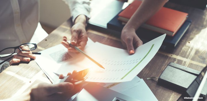 5 strategies to hire and retain young professionals
