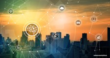 Benefits and risks of automating customer service