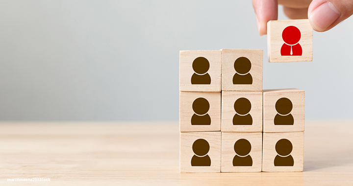 Turning recruiting into a team effort