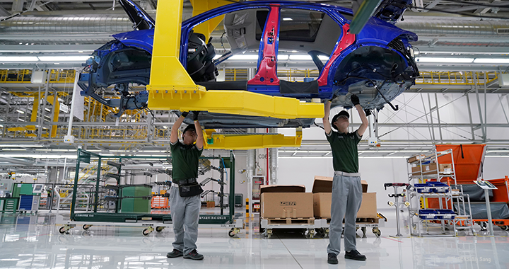 Jaguar Land Rover China CFO on coronavirus damage control